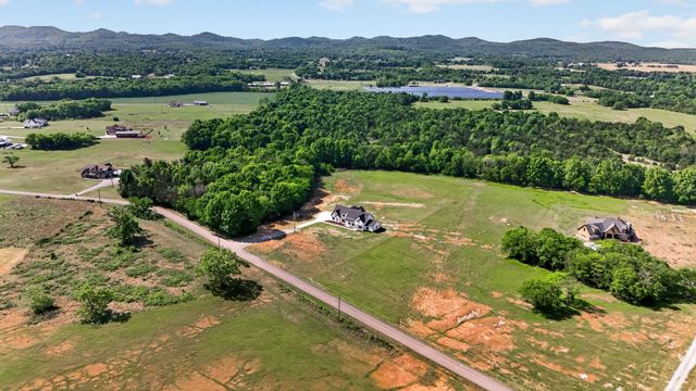 7838 Woodfin Rd, Christiana, TN 37037