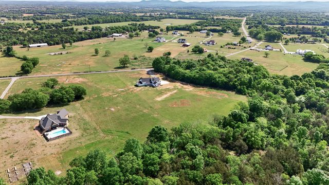 7838 Woodfin Rd, Christiana, TN 37037