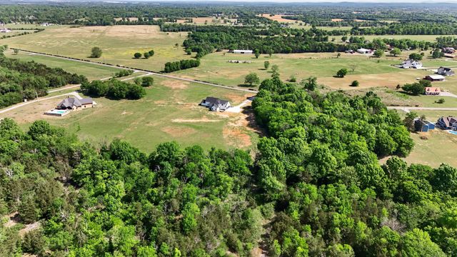 7838 Woodfin Rd, Christiana, TN 37037