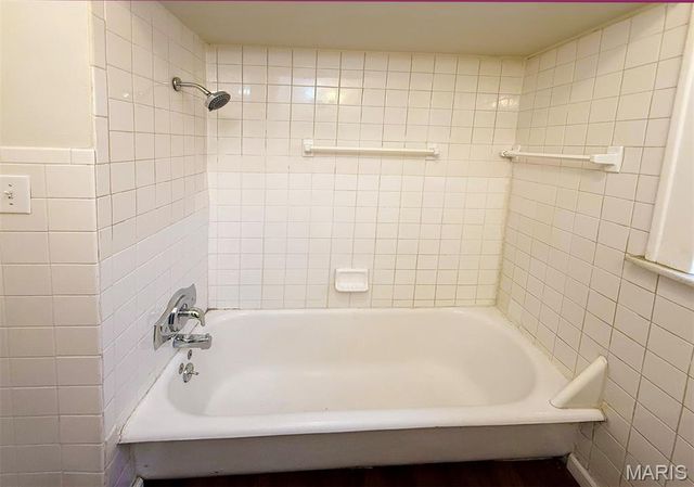 6328 Arsenal Street, St Louis, MO 63139
