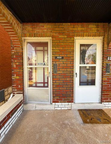 6328 Arsenal Street, St Louis, MO 63139