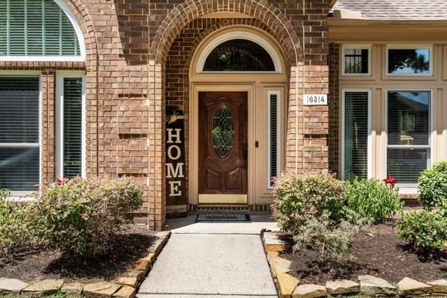 16314 Avenplace Road, Tomball, TX 77377