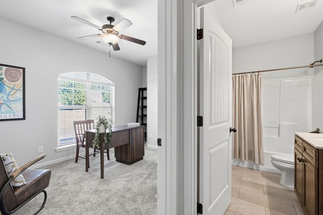 6007 GARRETT VALLEY LN, Arlington, TN 38002