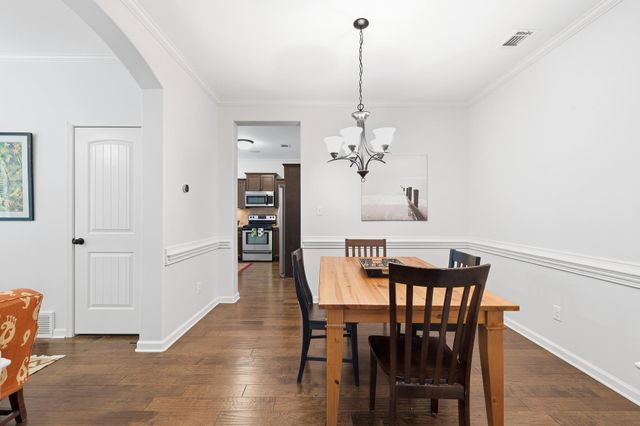 6007 GARRETT VALLEY LN, Arlington, TN 38002