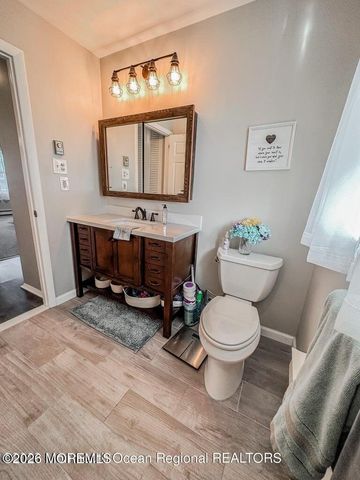 27 Cambridge Circle C, Manchester, NJ 08759