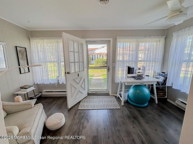 27 Cambridge Circle C, Manchester, NJ 08759