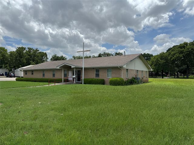 2801 Elm Street, Denton, TX 76201