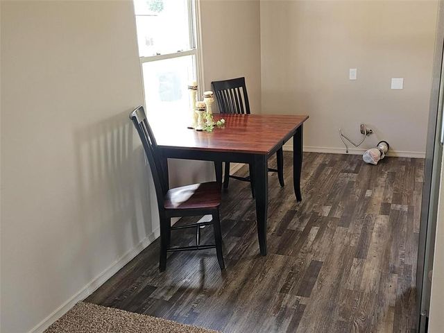 825 Fairview Drive, Marion, IA 52302