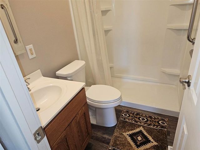 825 Fairview Drive, Marion, IA 52302