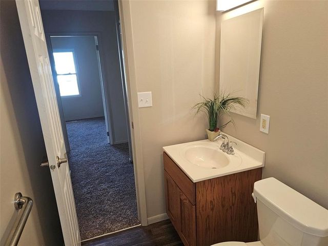 825 Fairview Drive, Marion, IA 52302