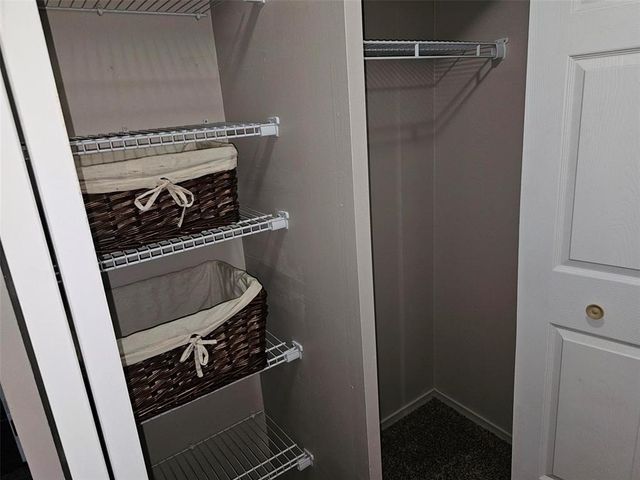 825 Fairview Drive, Marion, IA 52302