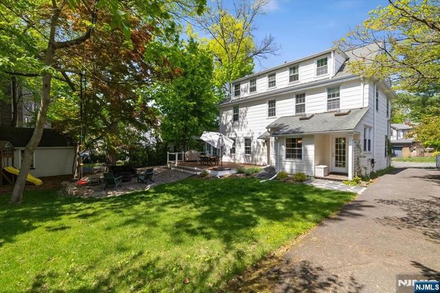80 Glenwood Road, Englewood, NJ 07631