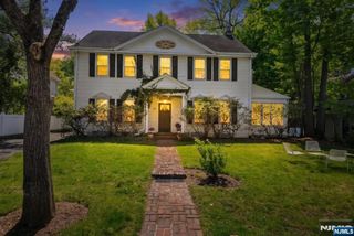 80 Glenwood Road, Englewood, NJ 07631