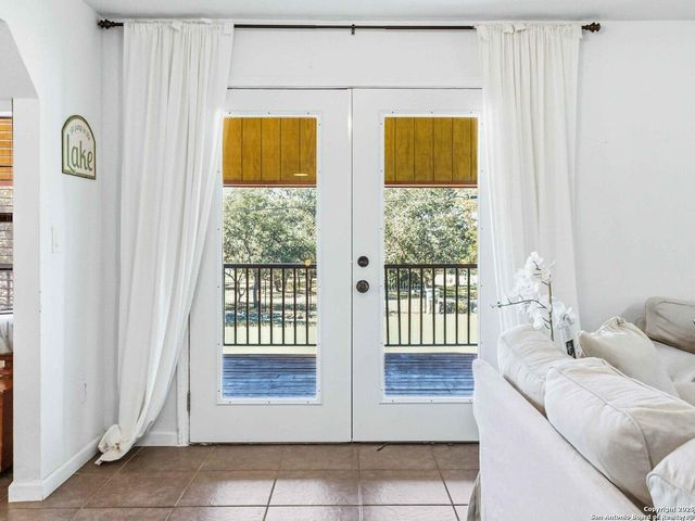 2481 Lakeshore, Canyon Lake, TX 78133