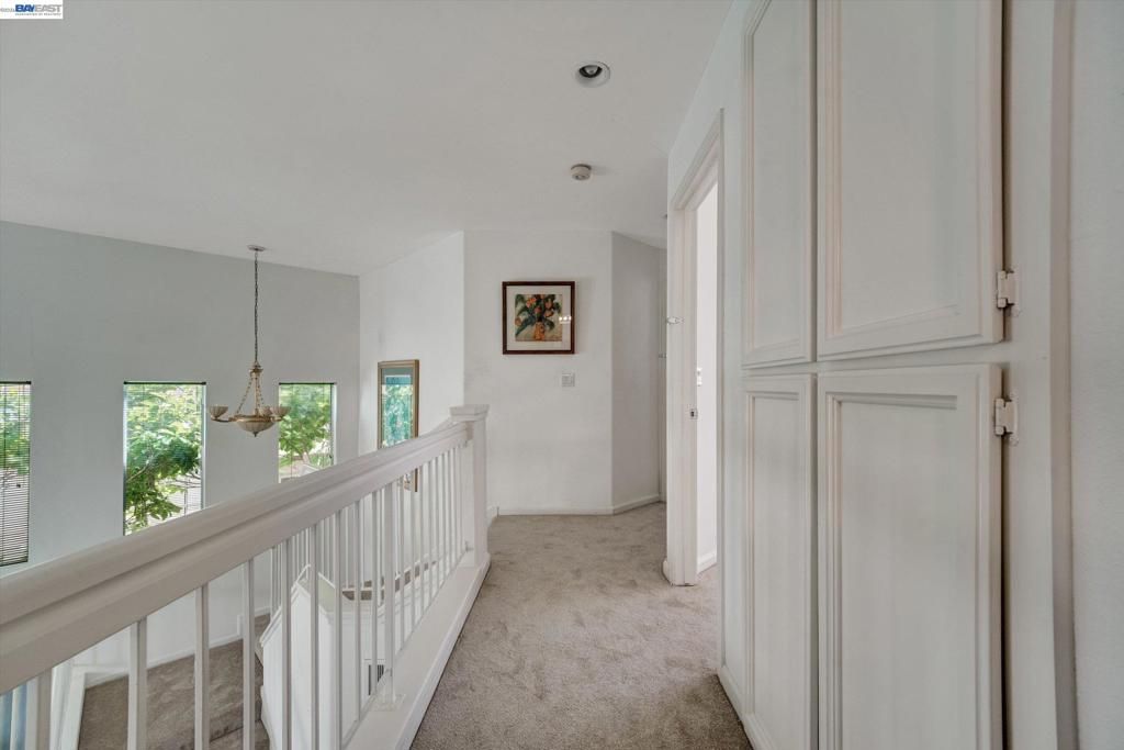 Image 18 of property listing at 15916 Bayberry Ln, San Lorenzo, CA 94580