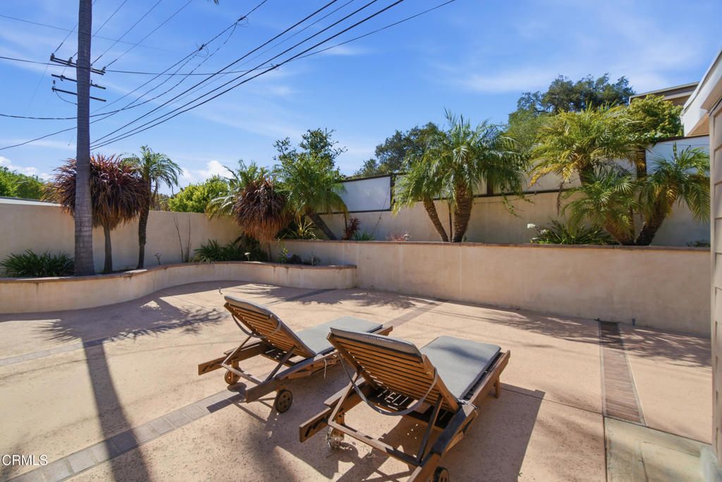 Image 37 of property listing at 4913 Terry Drive, Ventura, CA 93003