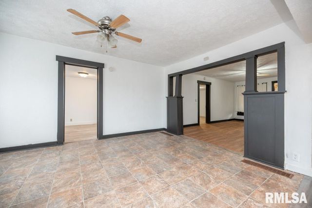 307 5TH Street, South Pekin, IL 61564