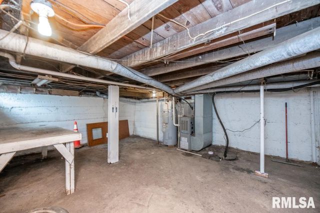 307 5TH Street, South Pekin, IL 61564