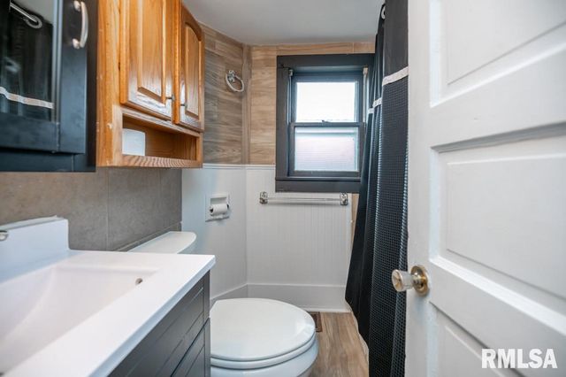 307 5TH Street, South Pekin, IL 61564