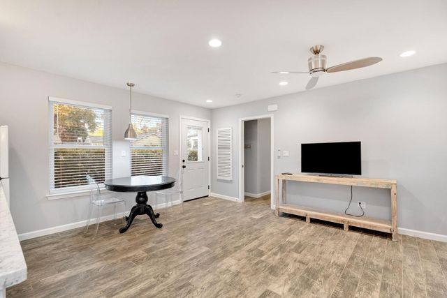4064 N Wishon Avenue, Fresno, CA 93704