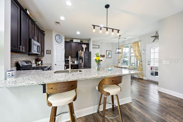 22 7th Ave, Bluffton, SC 29910