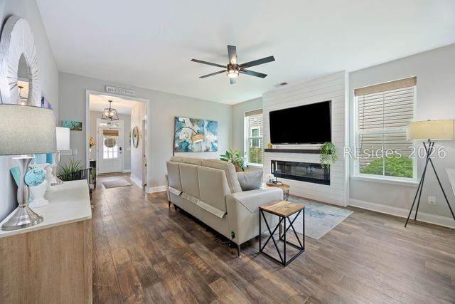 22 7th Ave, Bluffton, SC 29910