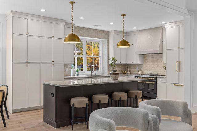 118 Scott Street, Daniel Island, SC 29492