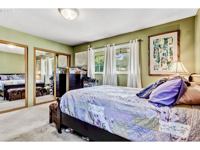 919 Ne 152ND Ave, Portland, OR 97230