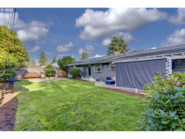 919 Ne 152ND Ave, Portland, OR 97230