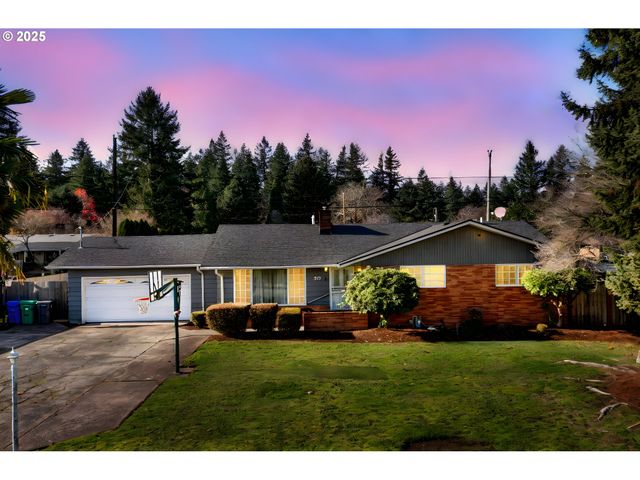 919 Ne 152ND Ave, Portland, OR 97230