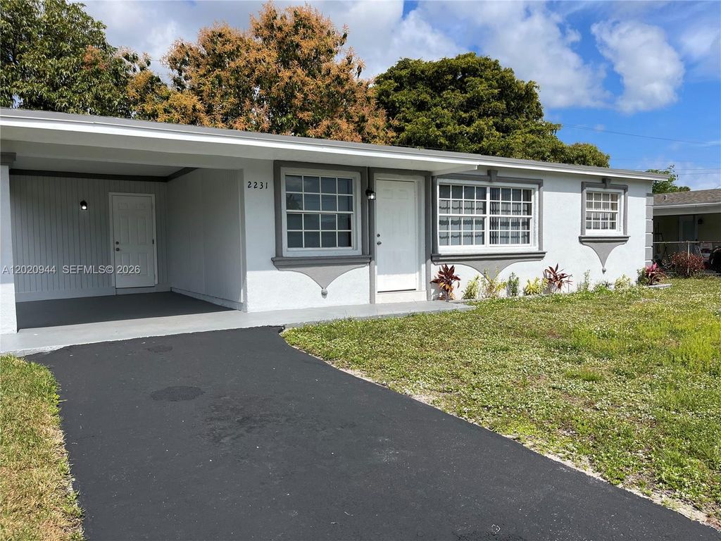 2231 NW 9th Pl H, Fort Lauderdale, FL 33311