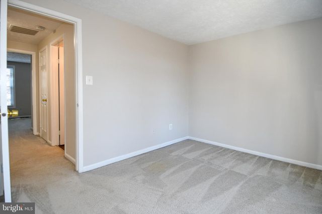 1648 FIELDTHORN DR, Reston, VA 20194