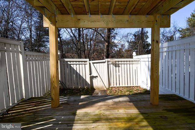 1648 FIELDTHORN DR, Reston, VA 20194