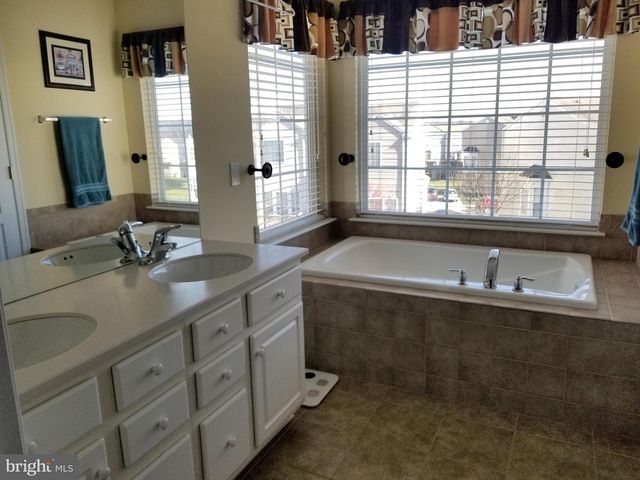 181 HUDSON DR, Phoenixville, PA 19460
