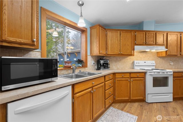 18309 SE 344th Street, Auburn, WA 98092