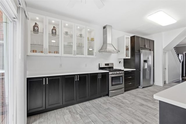 1301 Mississippi Ave, Dormont, PA 15216