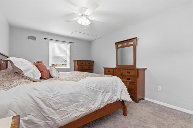 1301 Mississippi Ave, Dormont, PA 15216