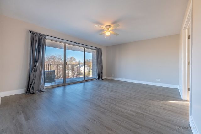 3175 W 115th Street 3E, Merrionette Park, IL 60803