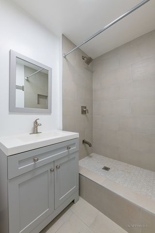3175 W 115th Street 3E, Merrionette Park, IL 60803