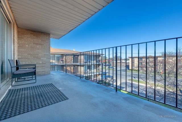 3175 W 115th Street 3E, Merrionette Park, IL 60803