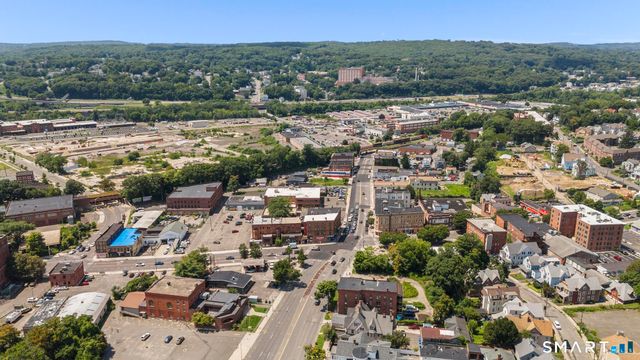 493 Meadow Street, Waterbury, CT 06702