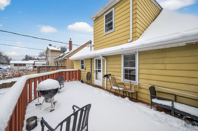 749 8th Avenue S, South Saint Paul, MN 55075