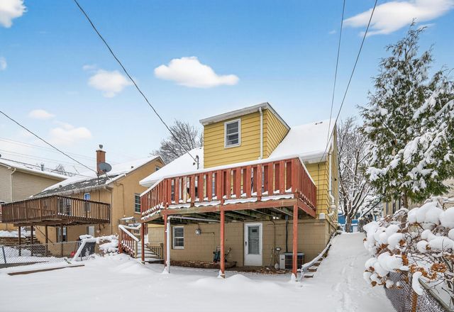 749 8th Avenue S, South Saint Paul, MN 55075