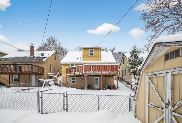 749 8th Avenue S, South Saint Paul, MN 55075