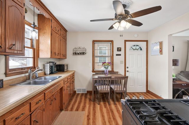 749 8th Avenue S, South Saint Paul, MN 55075