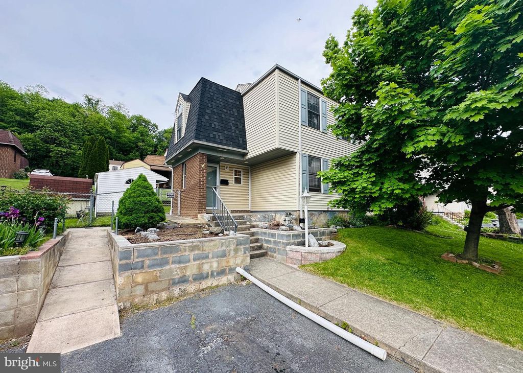 505 S 2ND ST, Steelton, PA 17113