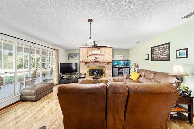 10249 NW 21ST STREET, Ocala, FL 34482
