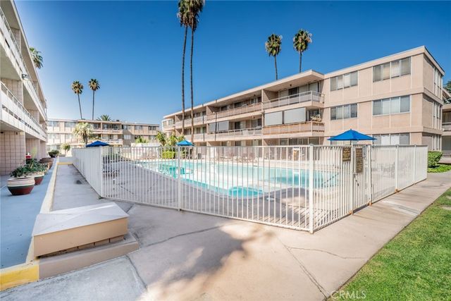 6979 Palm Court 319F, Riverside, CA 92506