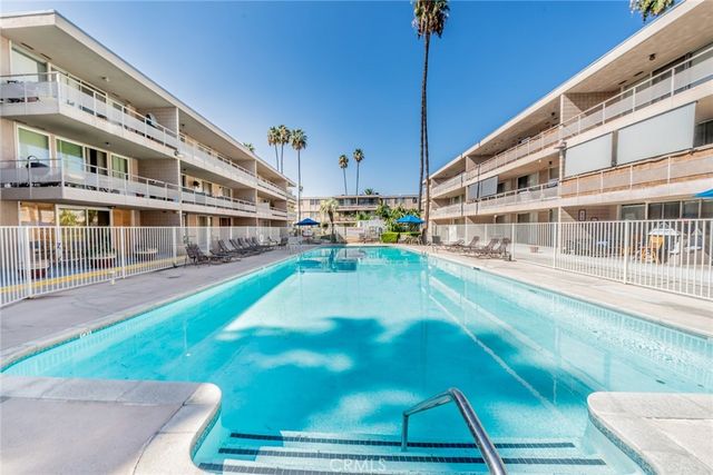 6979 Palm Court 319F, Riverside, CA 92506