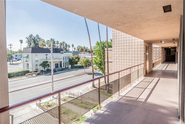 6979 Palm Court 319F, Riverside, CA 92506